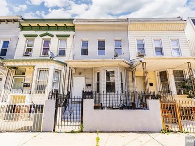 245 Summer Ave, Newark, NJ, 07104