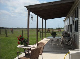 10901 Harmon School Rd, Burton, TX 77835