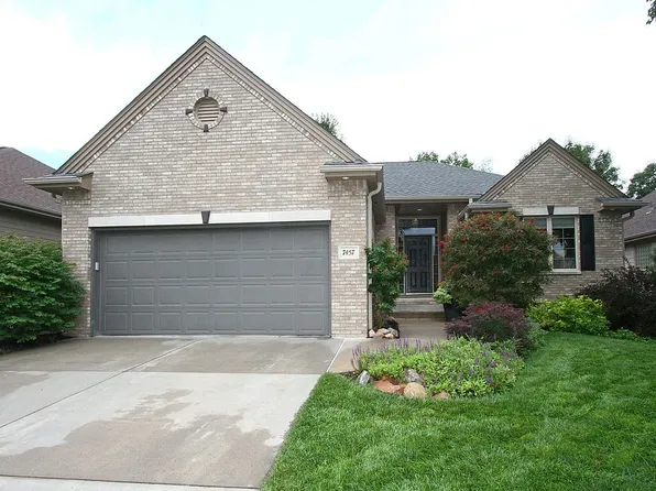 7457 Laura Lynn Ct, Lincoln, NE 68516