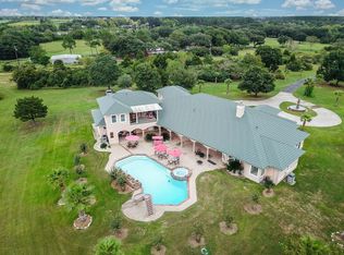 8833 Gosler Rd, Sealy, TX 77474