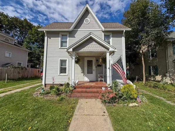 104 Woodworth St, Sayre, PA 18840