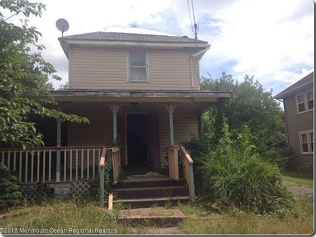 1st image of 719 Brookside Dr