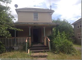 719 Brookside Dr, Toms River, NJ 08753