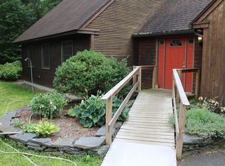 117 Sandgully Rd, South Deerfield, MA 01373