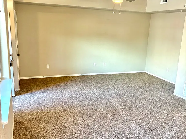 5551 W 29th St #3711 — Photo 33