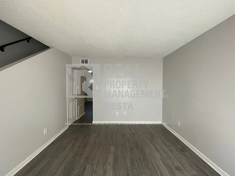 131 Wall St #106 — Photo 3