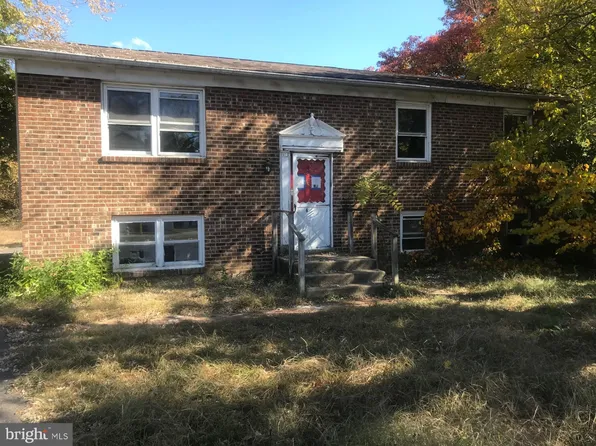 6 W Cohawkin Rd, Clarksboro, NJ 08020