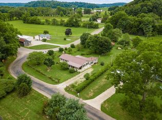 4817 Chicken Coop Hill Rd SE, Sugar Grove, OH 43155