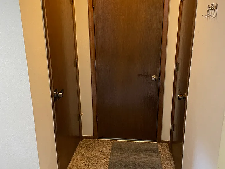 10268 Julian Ct — Photo 30