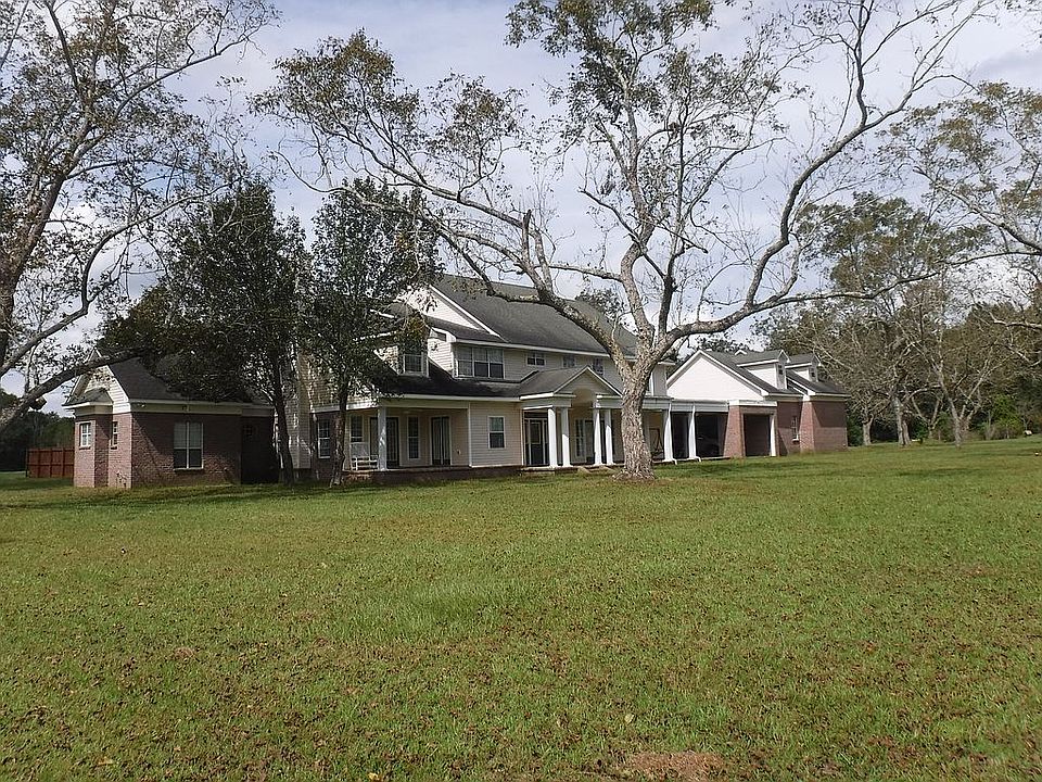 250 feet to Argyle rd 