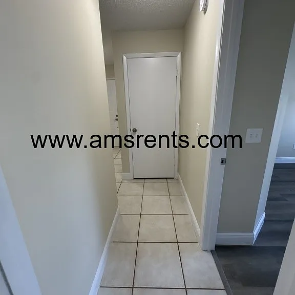1080 Hali Ridge Ct — Photo 26