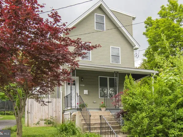 217 Simpson Rd, Ardmore, PA 19003