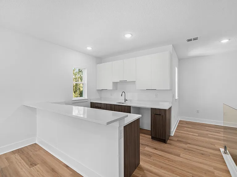 6622 Summit View Dr — Photo 15
