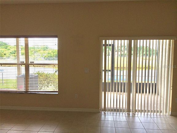 2nd image of 3729 Clubside Pointe Dr