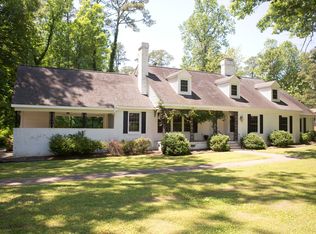 105 Mallard Dr, Washington, NC 27889
