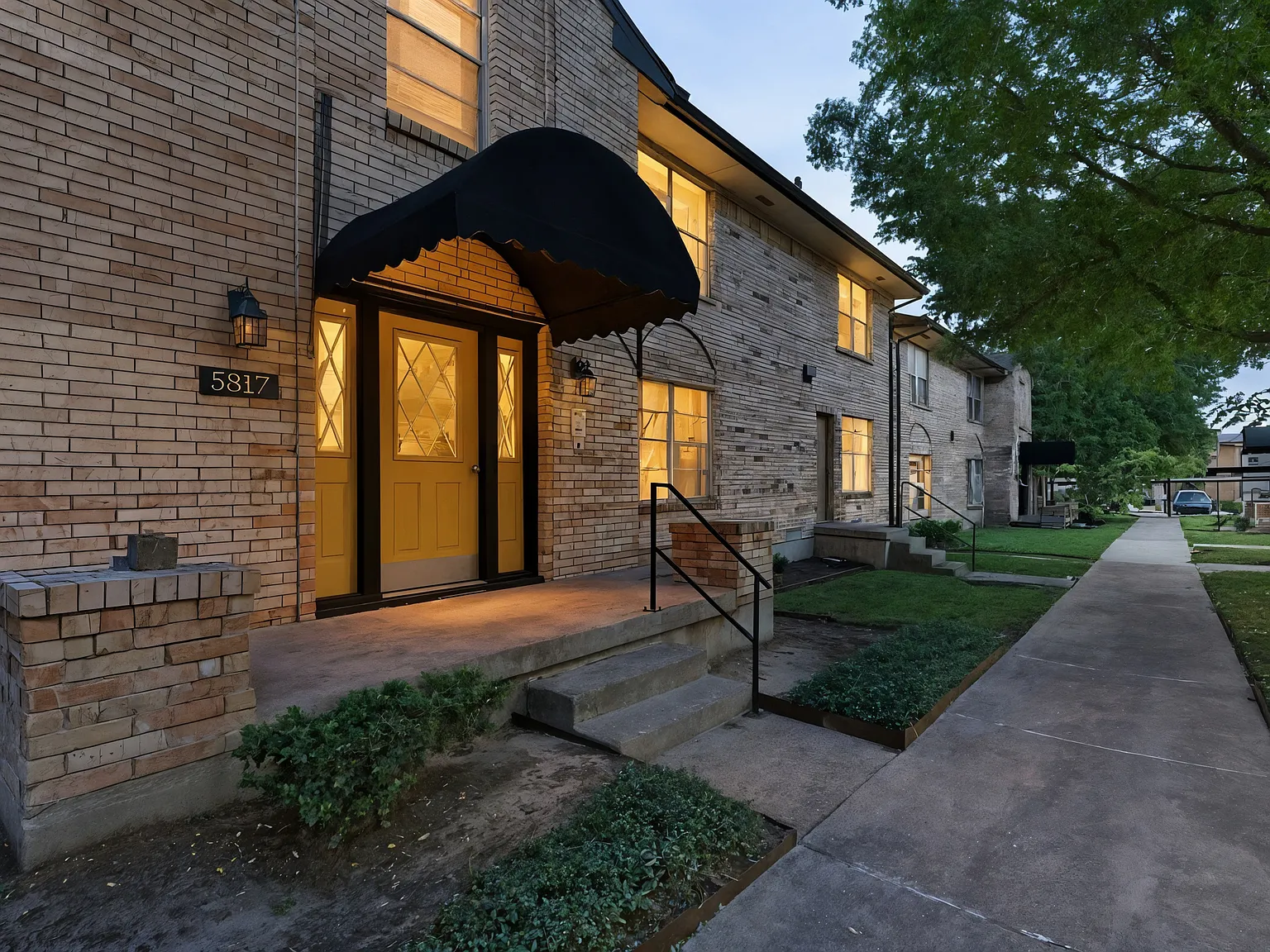 2 bed, 1157 sqft, $1,550 — Photo 1