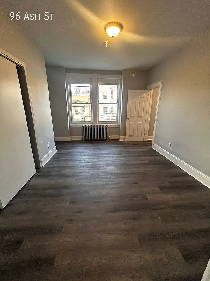 2 bed, $2,400 — Photo 2