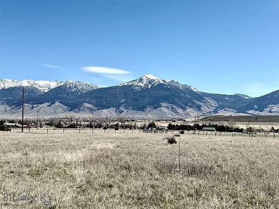 4th image of 9 Paradise Ranch Rd
