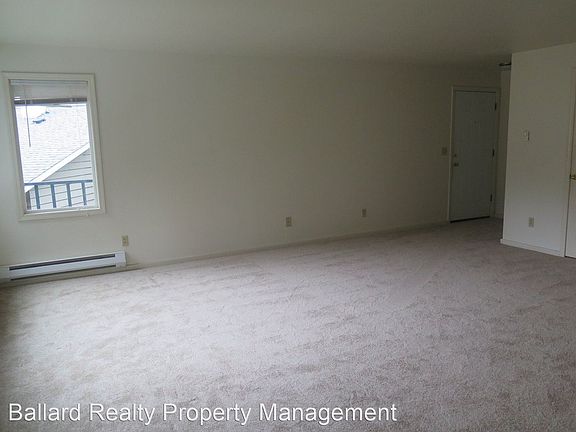 4th image of 820 NW 96th St #820