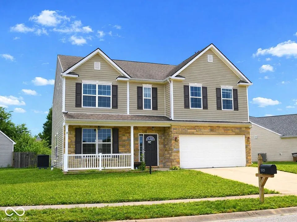 3325 Lakestream Dr