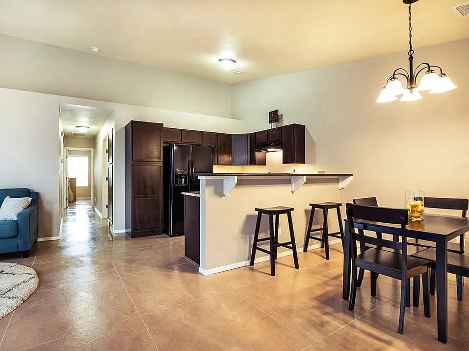 Redbud Twin Homes - Homes for Rent — Photo 3