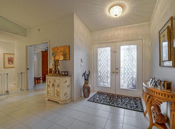 4th image of 3864 Summer Chase Ct