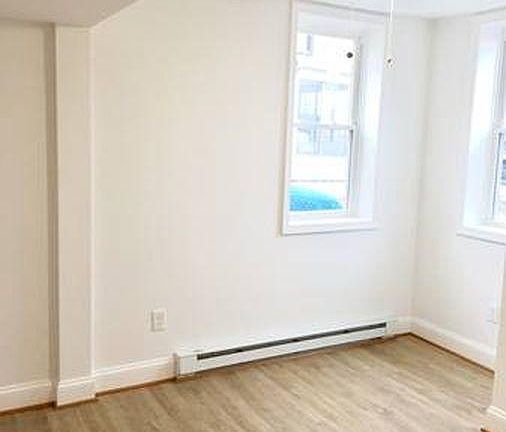 4th image of 112 S Villa Ave APT 2