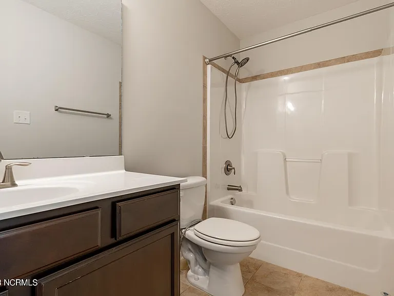 3118 Bettye Gresham Ln — Photo 27