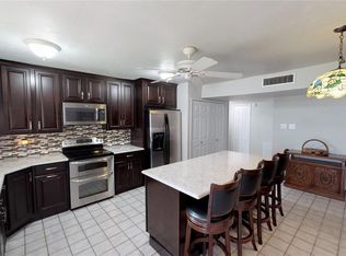 2604 Ridgemoor Ct, Arlington, TX 76016