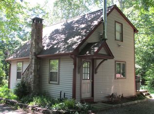 52 Flood Bridge Rd, Southbury, CT 06488