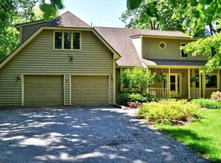 8N108 Grand Arbor Ln, Maple Park, IL 60151