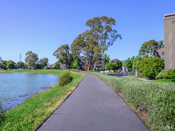 780 Sea Spray Ln APT 206, Foster City, CA 94404