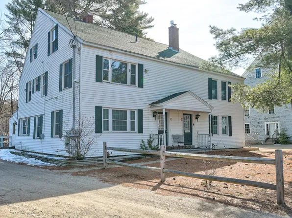 99 Pine St, North Conway, NH 03860
