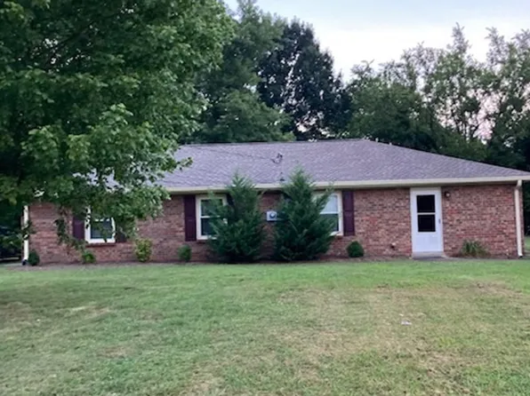 735 Trail Dr, Gallatin, TN
