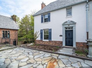 19 Mayfair Ln, Buffalo, NY 14201