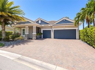 3664 Pilot Cir, Naples, FL 34120