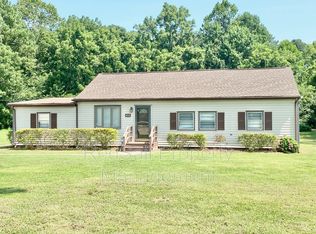 470 Queens Creek Rd, Williamsburg, VA 23185