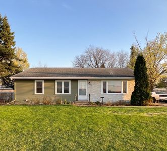1115 10th St SW, Faribault, MN, 55021