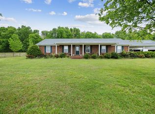 3293 E Jefferson Pike, Lascassas, TN 37085
