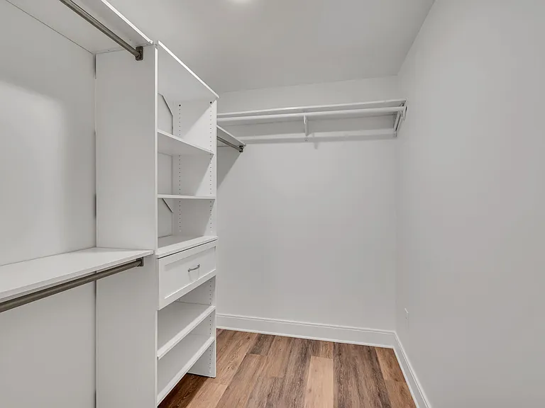 807B Porter Rd — Photo 15