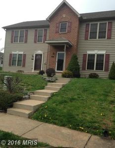 1979 Ashley Dr, Chambersburg, PA, 17201