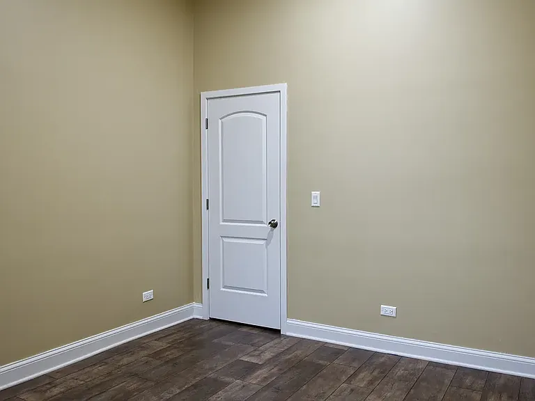 2718 W Monroe St #1 — Photo 10