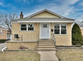 8834 S Albany Ave, Evergreen Park, IL 60805