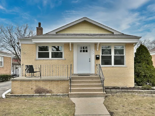 8834 S Albany Ave, Evergreen Park, IL 60805
