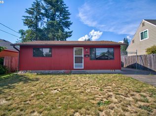 234 W Clarendon St, Gladstone, OR