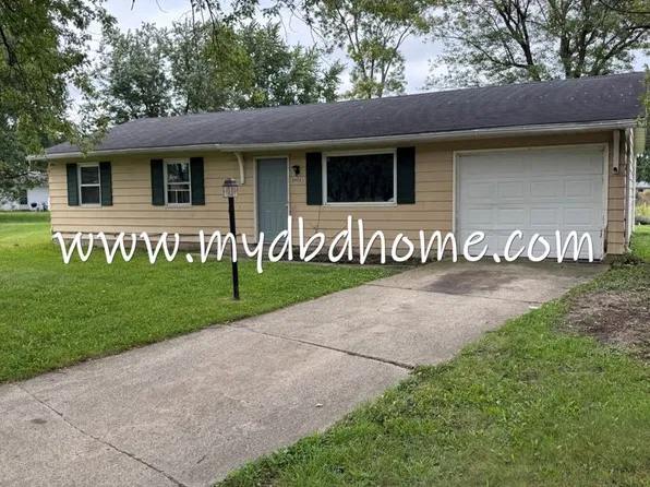 2002 Montford Dr, Fort Wayne, IN 46816