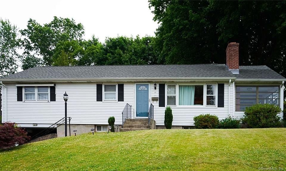 1st image of 11 Gaylord Drive