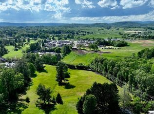 Brush Rd, Lewisburg, WV 24901