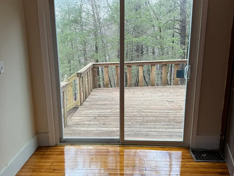 300 Amherst Rd — Photo 2