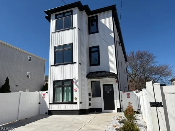 30 Auburn St, Paterson, NJ